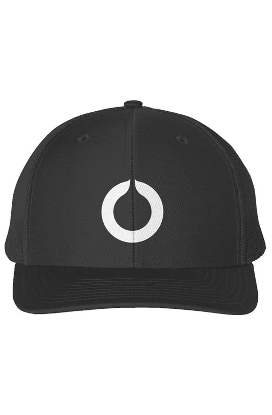 Snapback Trucker Cap "White O"
